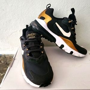 Nike Air Max 270 React (NWT)